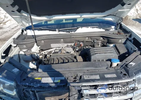 2018 Volkswagen Atlas 3.6L V6 Se/3.6L V6 Se W/Technology из США, поврежденный, VIN 1V2LR2CA8JC550449